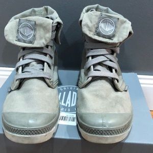 Palladium army green sneaker boots
